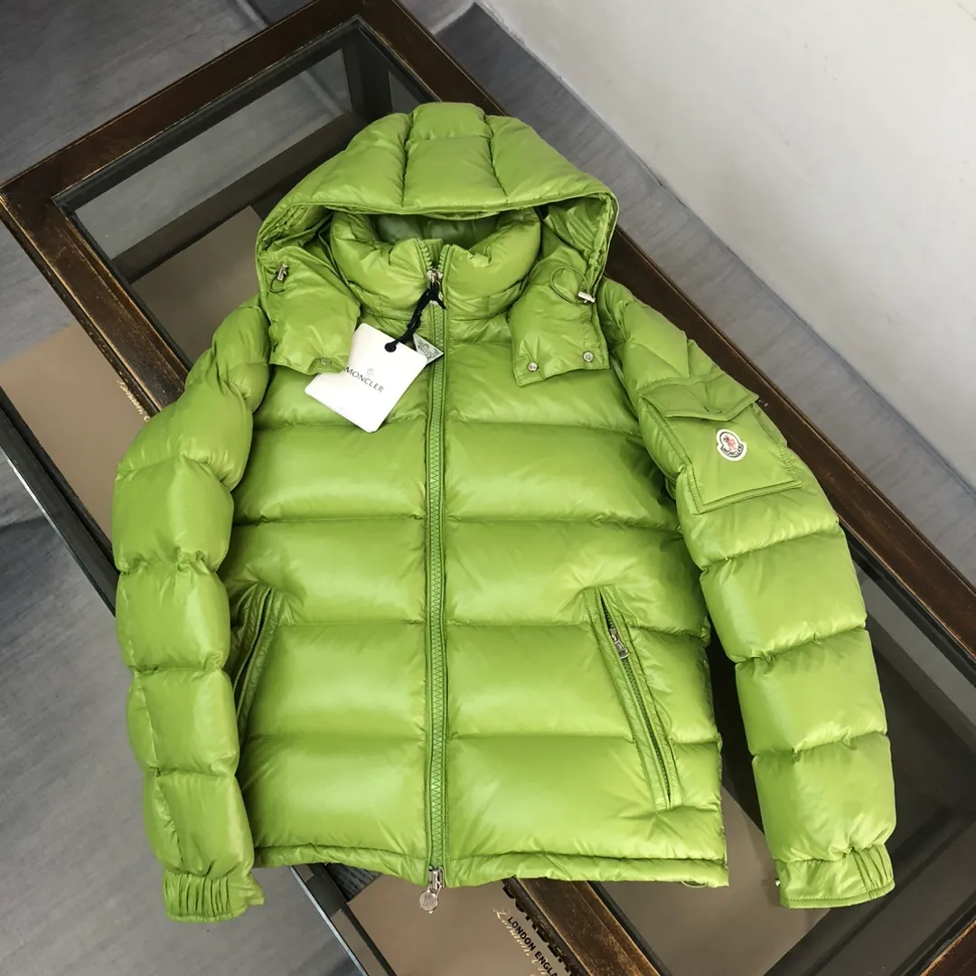 Moncler/ #MAYA Same Style Classic # ！ ， Moncler 。 Classic ， 、 ， 8 ，Maya Moncler ， 。 ， ， 。 ➖NFC ➖ nylon 。 ➖ ， Authentic Quality Size：Classic （ 1-6）Pink（0-3）White（1-5）Gray（1-5） （1-5） （1-6） （1-6）
